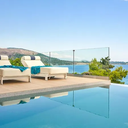 Sleeps 8 Pool Air Con Wifi * Маратьяс