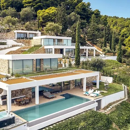 Вилла Sleeps 8 Pool Air Con Wifi Маратьяс